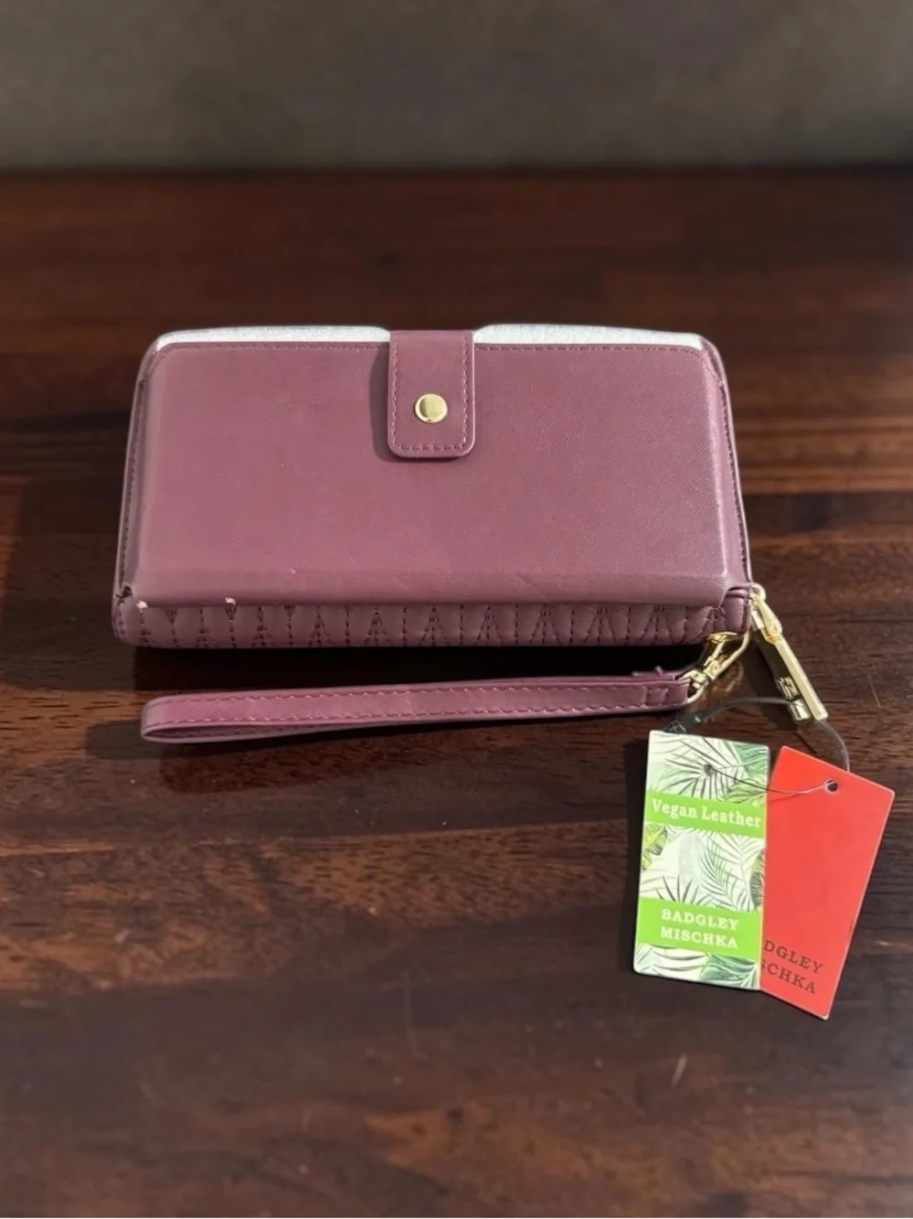 Badgley Mischka Zip Around Wallet